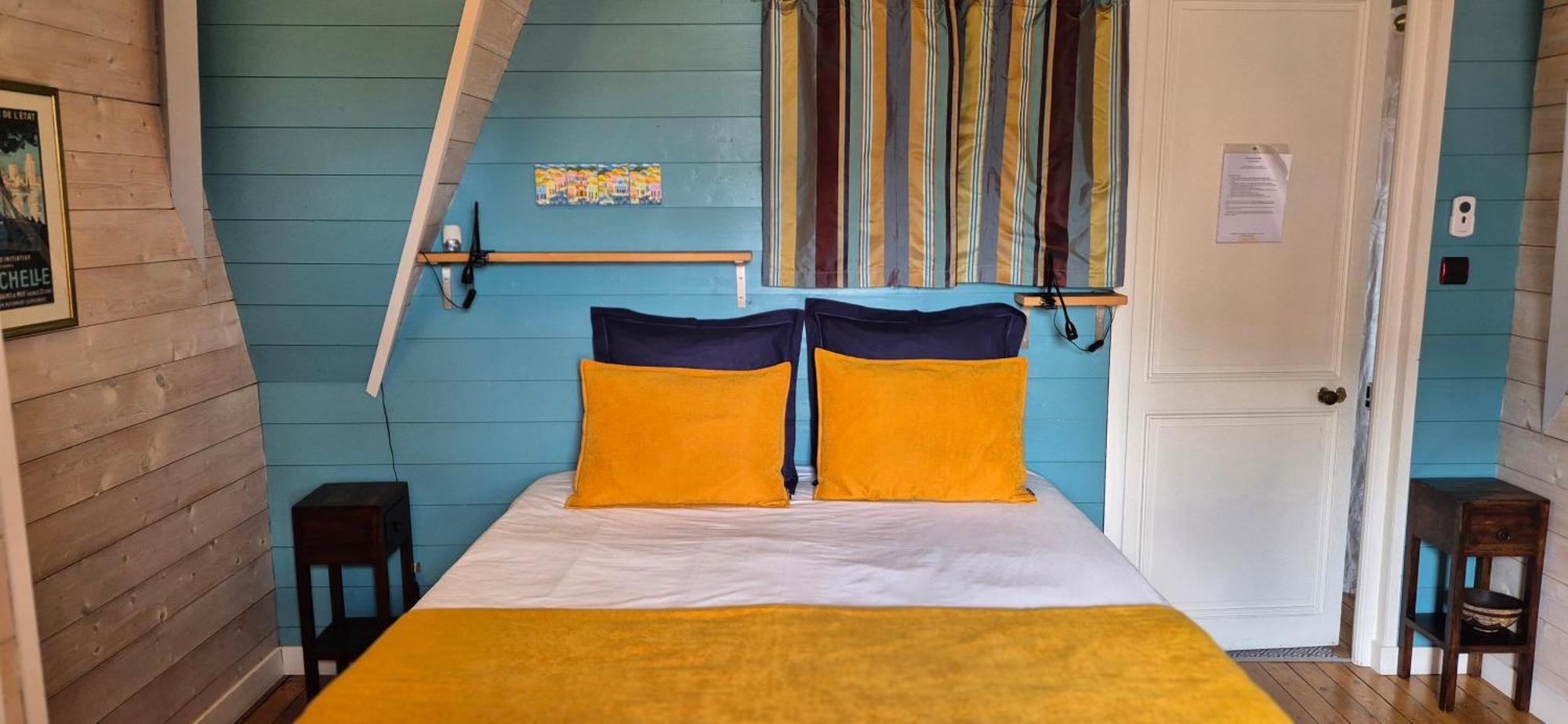 Chambres D'Hotes Le Clos Bleu La Rochelle  Exterior photo
